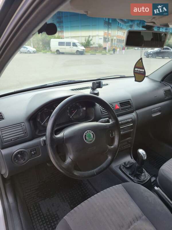 Универсал Skoda Octavia 2001 в Харькове