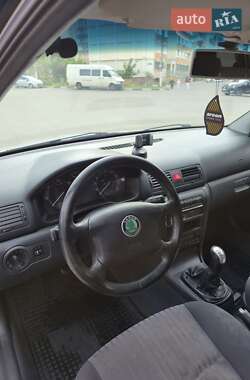 Универсал Skoda Octavia 2001 в 
