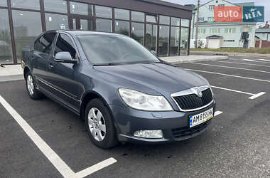 Ліфтбек Skoda Octavia 2010 в Житомирі