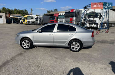 Лифтбек Skoda Octavia 2012 в 