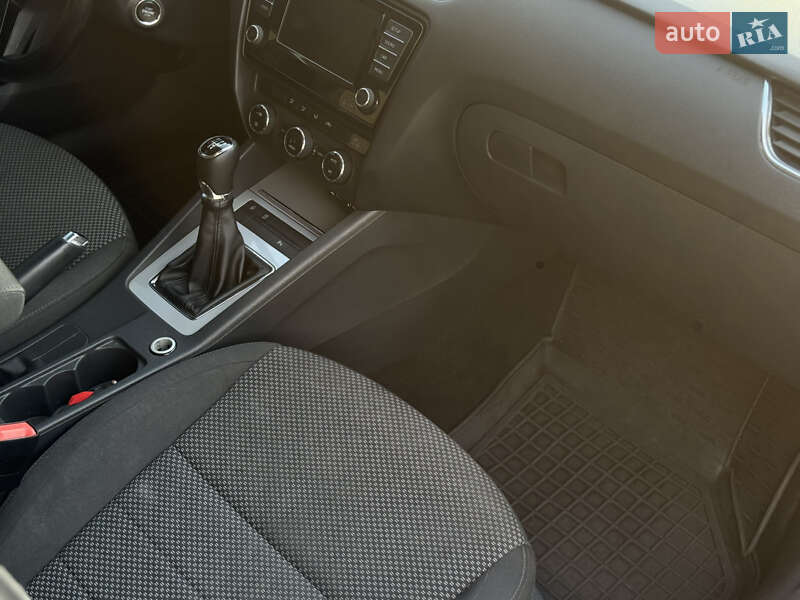 Универсал Skoda Octavia 2016 в Хмельницком фото 17 Универсал Skoda Octavia 2016 в Хмельницком