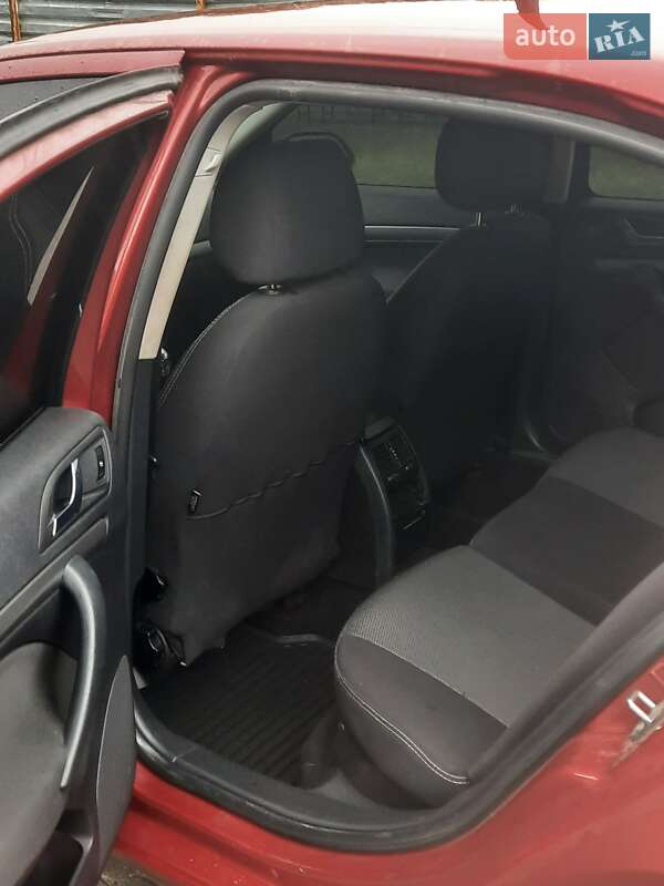 Ліфтбек Skoda Octavia 2006 в Львові фото 3 Ліфтбек Skoda Octavia 2006 в Львові