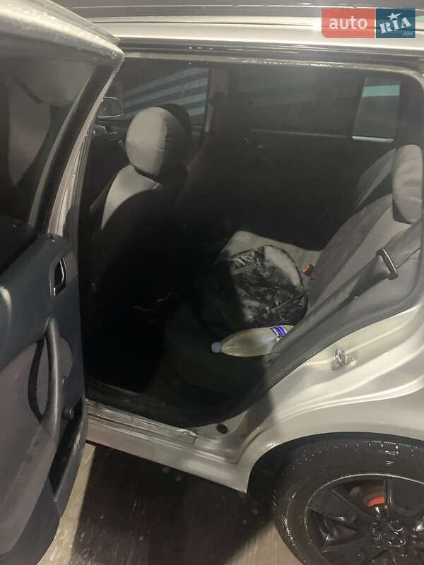 Універсал Skoda Octavia 2004 в Коростені