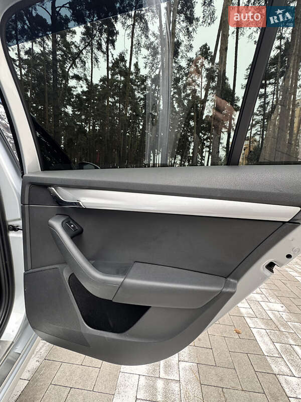 Универсал Skoda Octavia 2015 в Киеве