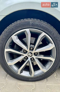 Універсал Skoda Octavia 2019 в 
