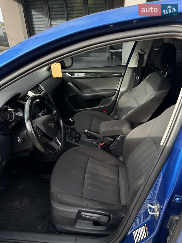 Лифтбек Skoda Octavia 2019 в Иршаве фото 14 Лифтбек Skoda Octavia 2019 в Иршаве