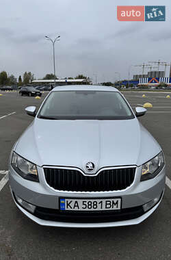Лифтбек Skoda Octavia 2015 в 