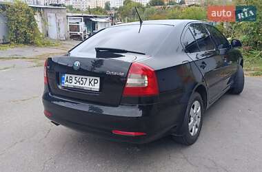 Лифтбек Skoda Octavia 2012 в 