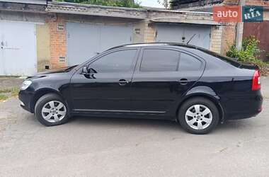 Лифтбек Skoda Octavia 2012 в 