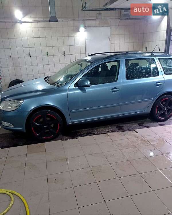Skoda Octavia 2011