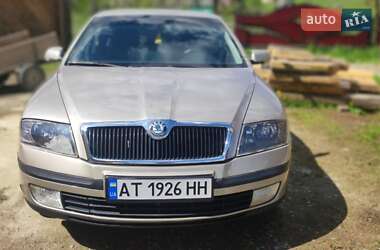 Ліфтбек Skoda Octavia 2004 в Чорній Тисі