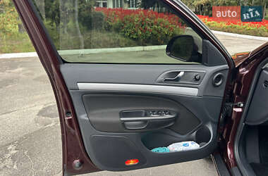 Лифтбек Skoda Octavia 2012 в 