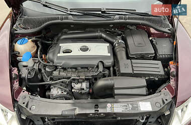 Лифтбек Skoda Octavia 2012 в 