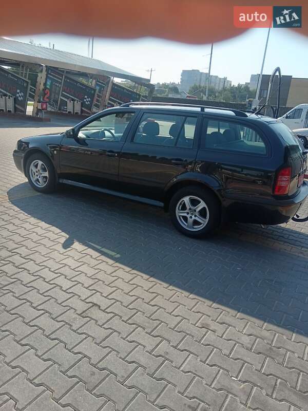 Универсал Skoda Octavia 2006 в Белой Церкви