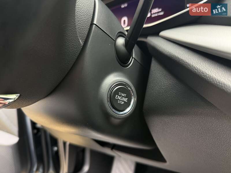 Универсал Skoda Octavia 2021 в Радивилове