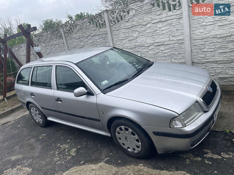 Универсал Skoda Octavia 1999 в Луцке фото Универсал Skoda Octavia 1999 в Луцке