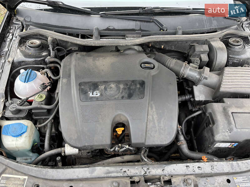 Универсал Skoda Octavia 2009 в Миргороде