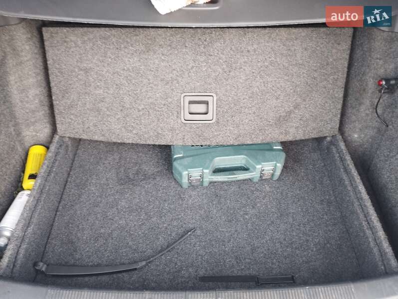 Универсал Skoda Octavia 2009 в Виннице