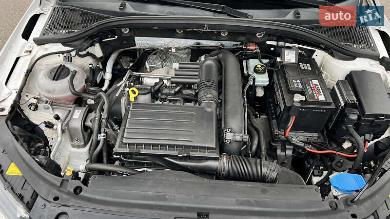 Лифтбек Skoda Octavia 2016 в Кривом Роге