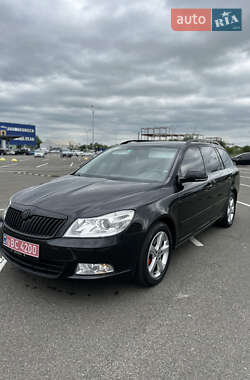 Универсал Skoda Octavia 2010 в 