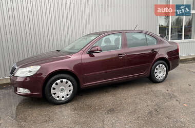 Лифтбек Skoda Octavia 2012 в 
