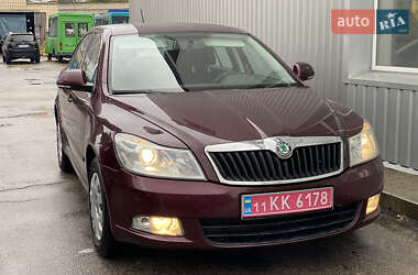 Лифтбек Skoda Octavia 2012 в 