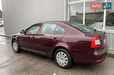 Лифтбек Skoda Octavia 2012 в 