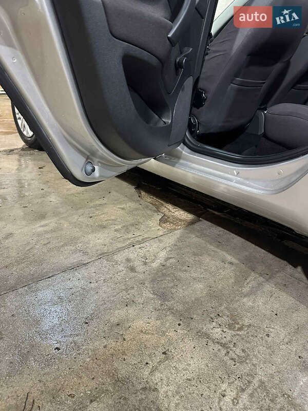 Лифтбек Skoda Octavia 2005 в Александрие фото 7 Лифтбек Skoda Octavia 2005 в Александрие