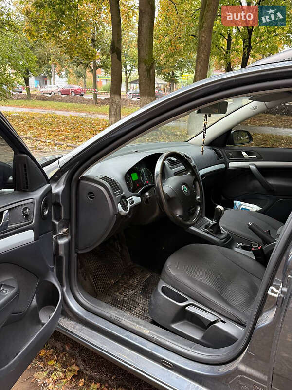 Универсал Skoda Octavia 2008 в Чернигове