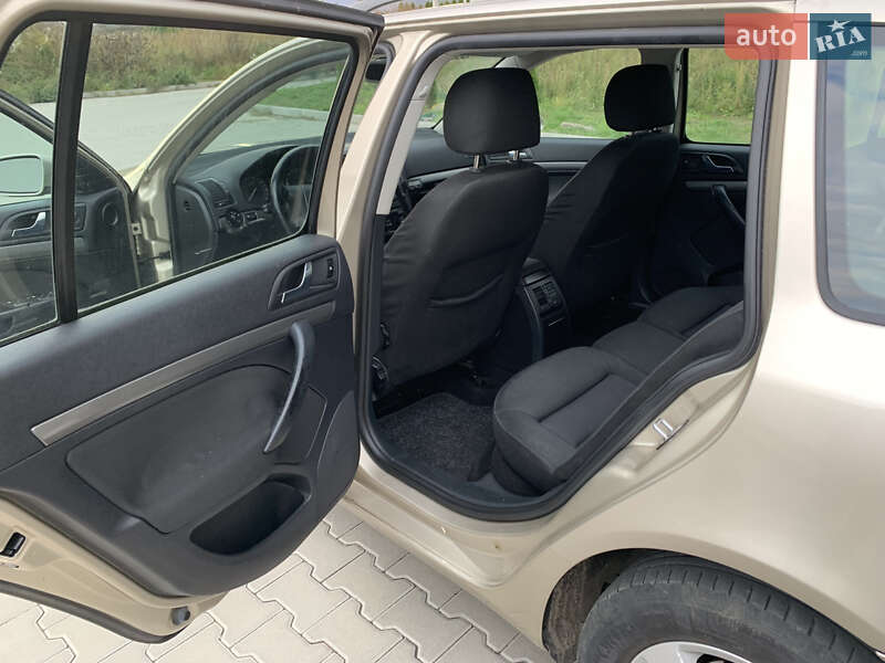 Универсал Skoda Octavia 2006 в Луцке