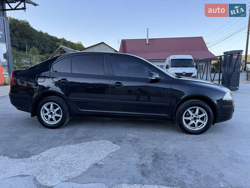 Лифтбек Skoda Octavia 2008 в Теребовле