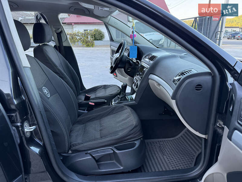 Лифтбек Skoda Octavia 2008 в Теребовле