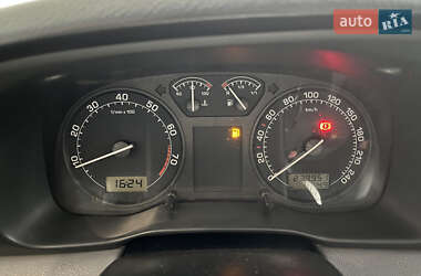 Лифтбек Skoda Octavia 2004 в 