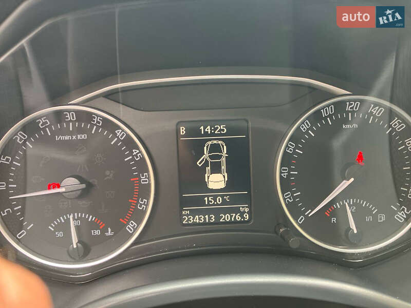 Универсал Skoda Octavia 2012 в Богуславе