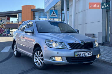 Лифтбек Skoda Octavia 2011 в 