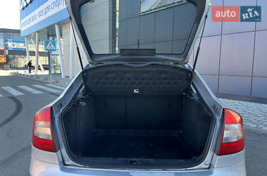 Лифтбек Skoda Octavia 2011 в 
