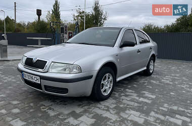 Лифтбек Skoda Octavia 2001 в 