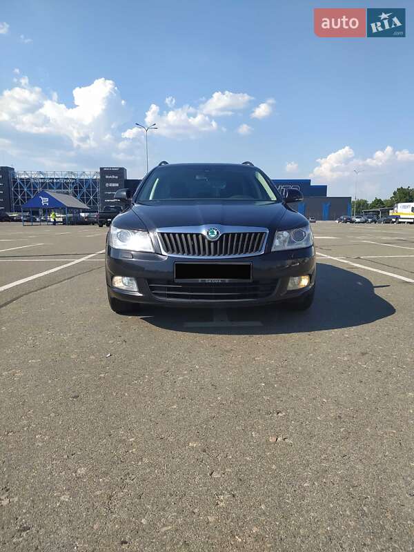 Универсал Skoda Octavia 2011 в Одессе