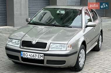 Лифтбек Skoda Octavia 2008 в 