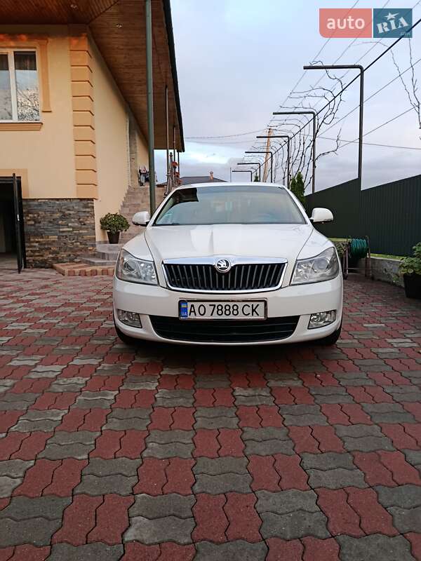 Универсал Skoda Octavia 2012 в Иршаве