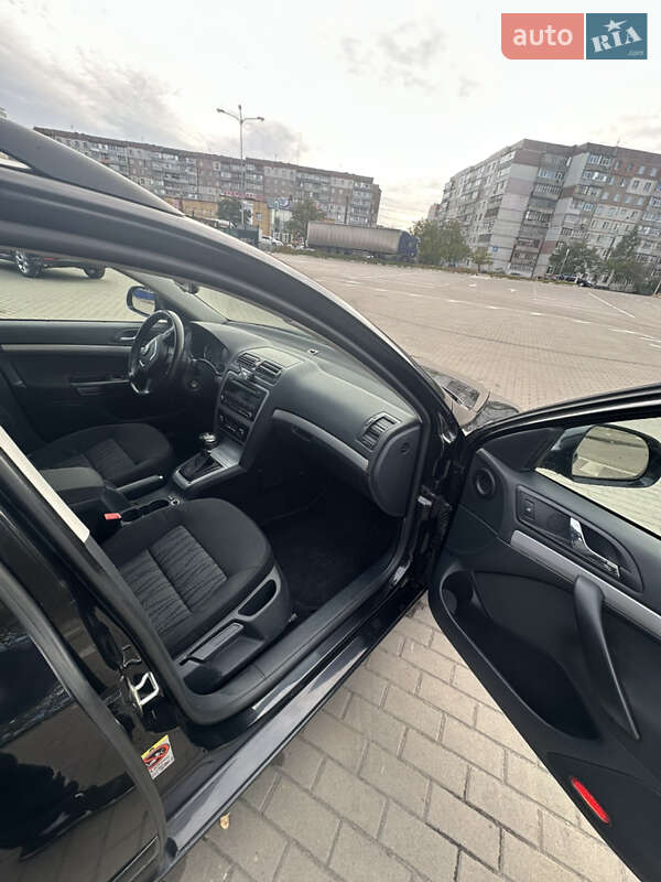 Универсал Skoda Octavia 2010 в Сумах