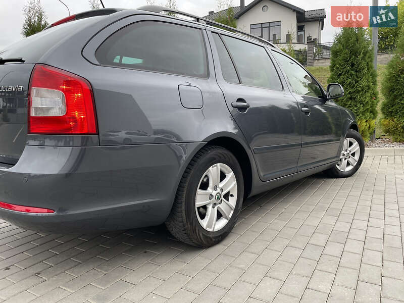 Універсал Skoda Octavia 2012 в Рівному