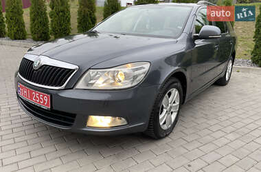 Универсал Skoda Octavia 2012 в 