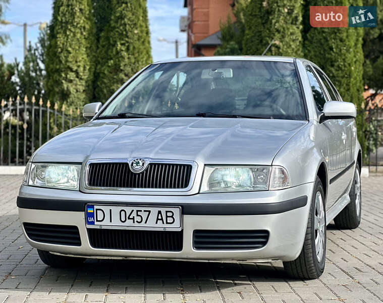 Лифтбек Skoda Octavia 2004 в Кропивницком