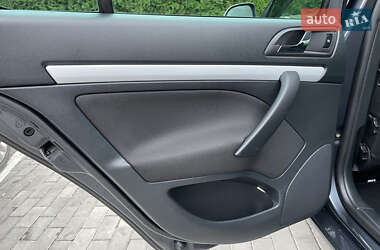 Универсал Skoda Octavia 2012 в 
