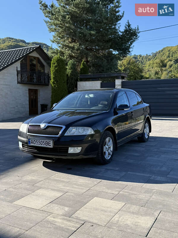 Лифтбек Skoda Octavia 2008 в 