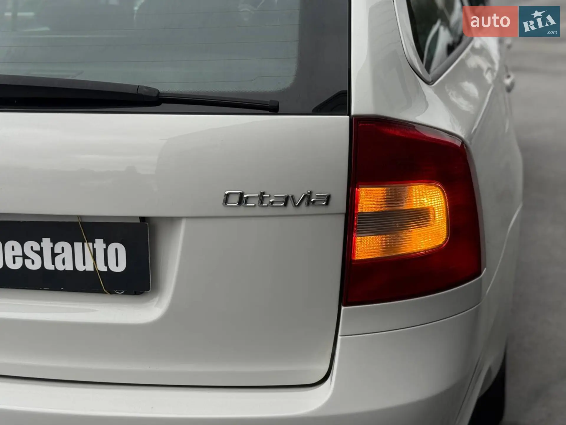 2011 Skoda Octavia - мініатюра 7
