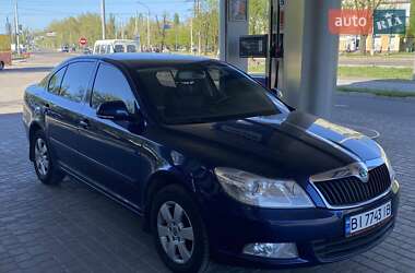 Лифтбек Skoda Octavia 2010 в 