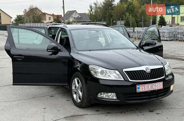 Универсал Skoda Octavia 2011 в 
