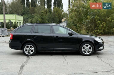 Универсал Skoda Octavia 2011 в 